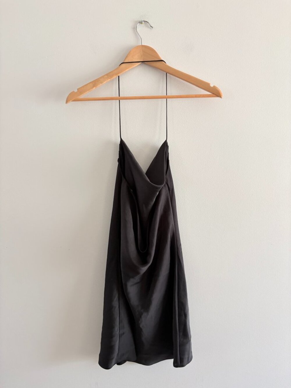 Aritzia Wilfred Harmonist Satin Mini Dress Black Size XS - Picture 4 of 6